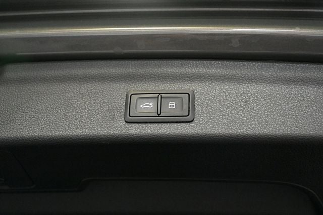 2019 Audi Q3 2.0T Premium Plus S line quattro