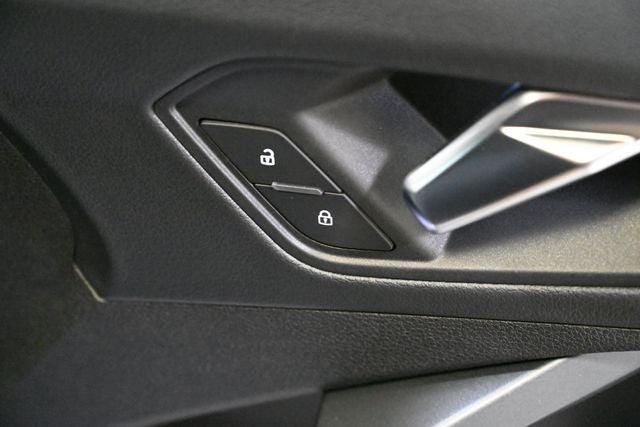2019 Audi Q3 2.0T Premium Plus S line quattro