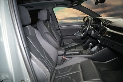 2019 Audi Q3 2.0T Premium Plus S line quattro