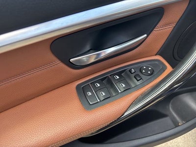 2017 BMW 3 Series 330i
