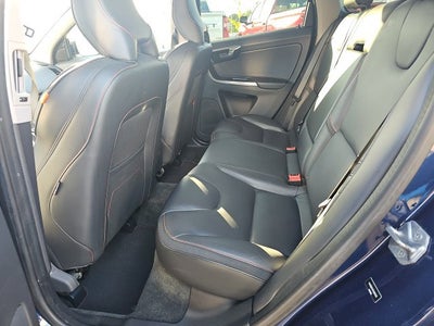 2015 Volvo XC60 T6 Platinum