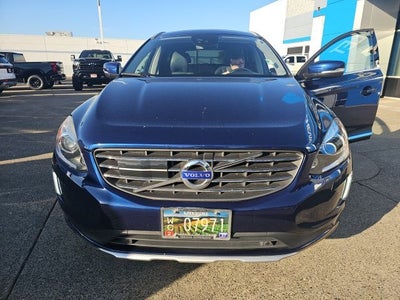 2015 Volvo XC60 T6 Platinum