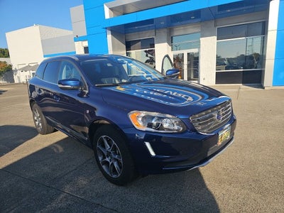 2015 Volvo XC60 T6 Platinum