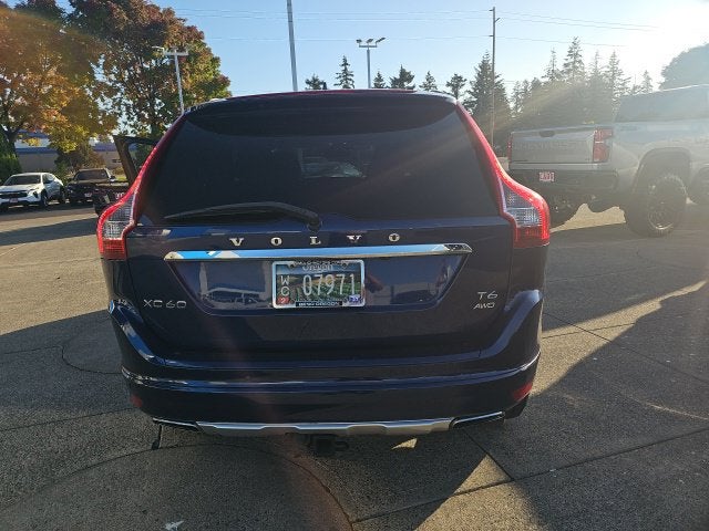 2015 Volvo XC60 T6 Platinum