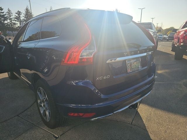 2015 Volvo XC60 T6 Platinum