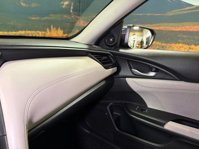 2019 Honda Insight EX