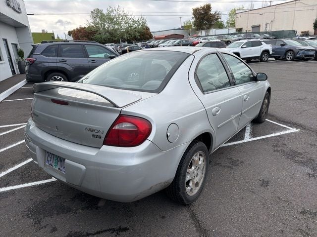 2005 Dodge Neon SXT