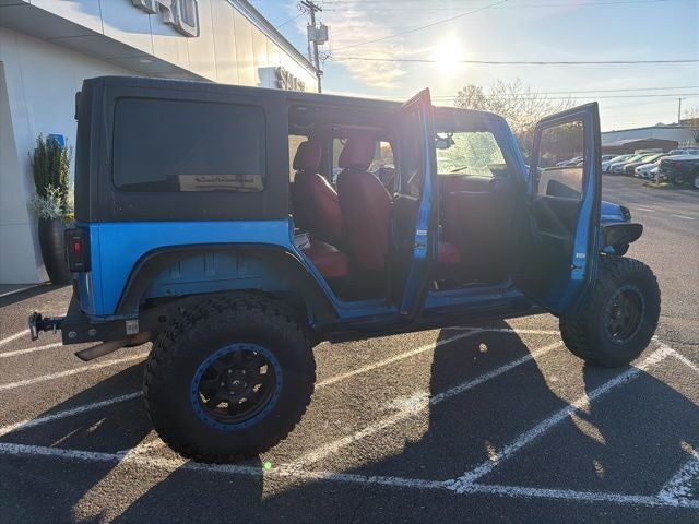 2014 Jeep Wrangler Unlimited Freedom Edition