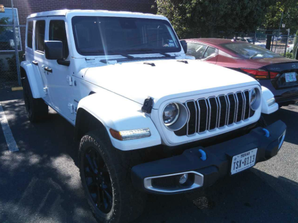 2024 Jeep Wrangler Sahara 4xe