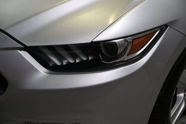 2017 Ford Mustang V6