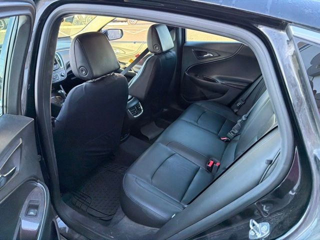 2017 Chevrolet Malibu LT 1LT