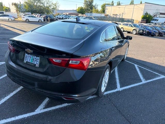 2017 Chevrolet Malibu LT 1LT