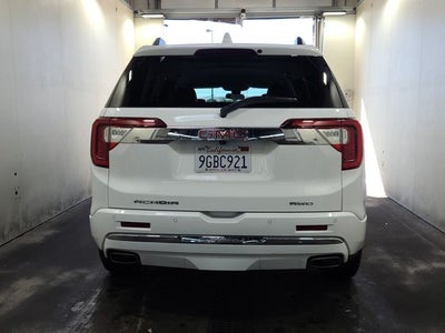 2023 GMC Acadia Denali