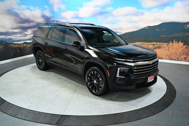2025 Chevrolet Traverse LT 2LT