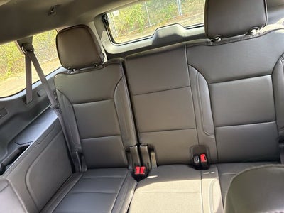 2022 Chevrolet Suburban High Country