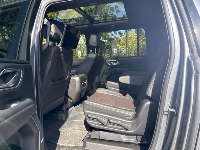 2022 Chevrolet Suburban High Country