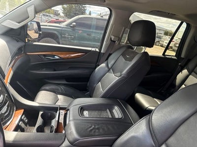 2017 Cadillac Escalade Luxury