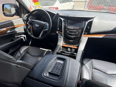 2017 Cadillac Escalade Luxury