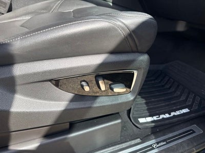 2017 Cadillac Escalade Luxury