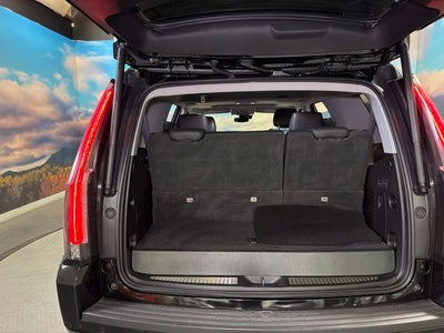 2017 Cadillac Escalade Luxury