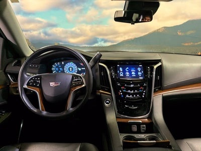 2017 Cadillac Escalade Luxury