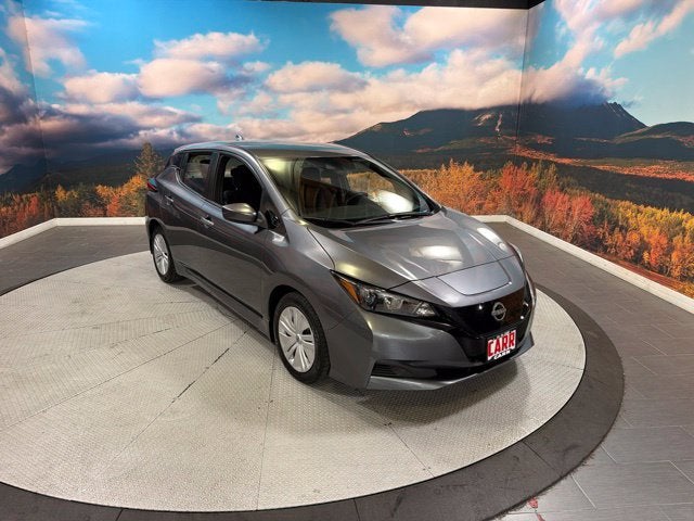 2025 Nissan Leaf S