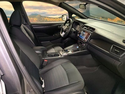 2025 Nissan Leaf S