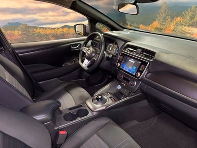2025 Nissan Leaf S