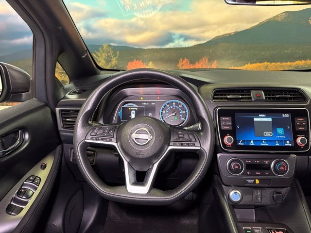 2025 Nissan Leaf S