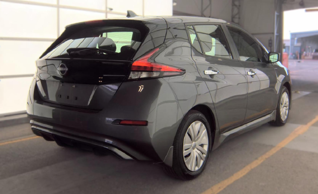 2025 Nissan Leaf S