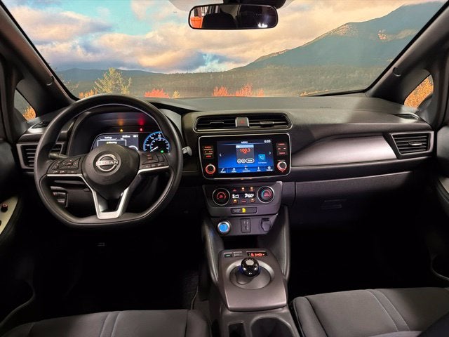 2025 Nissan Leaf S