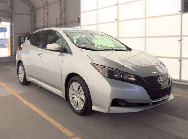 2024 Nissan Leaf S