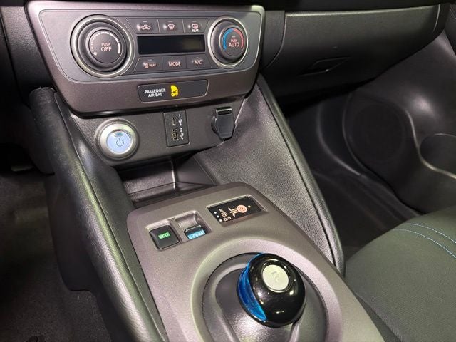 2024 Nissan Leaf S