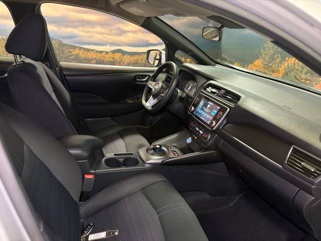 2024 Nissan Leaf S