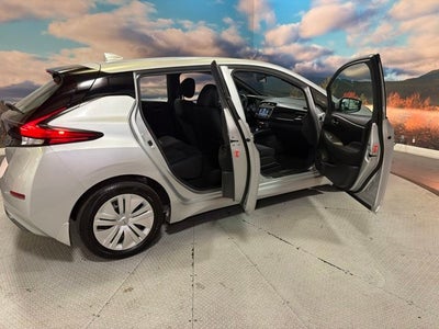 2024 Nissan Leaf S