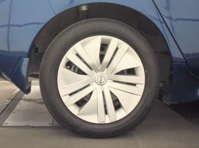 2025 Nissan Leaf S