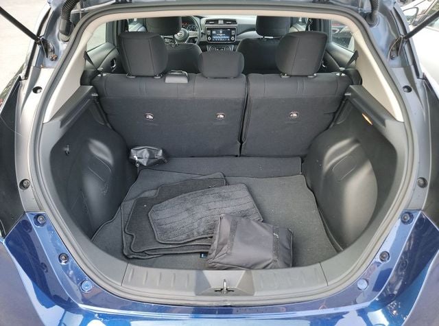 2025 Nissan Leaf S