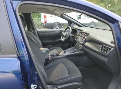 2025 Nissan Leaf S