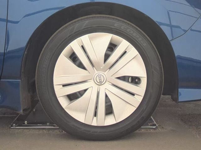 2025 Nissan Leaf S