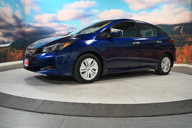 2025 Nissan Leaf S