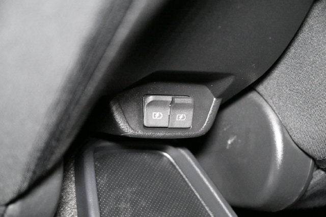 2025 Nissan Leaf S