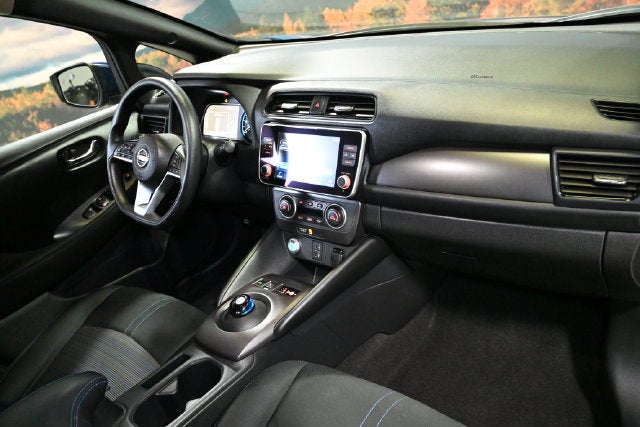 2025 Nissan Leaf S
