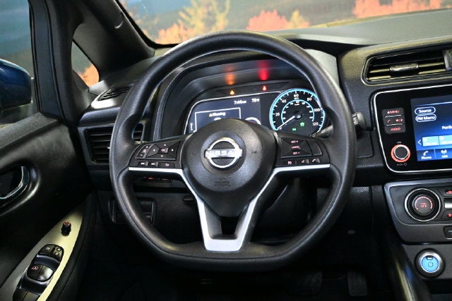 2025 Nissan Leaf S