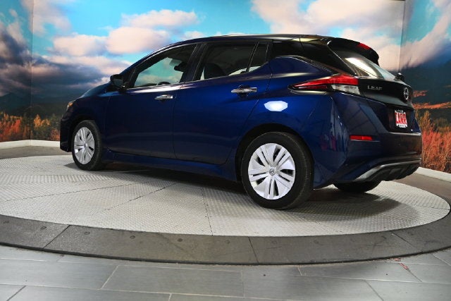 2025 Nissan Leaf S