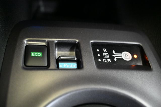 2024 Nissan Leaf S