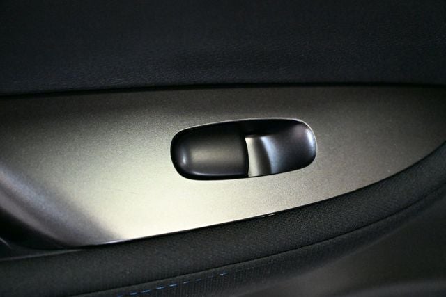 2024 Nissan Leaf S