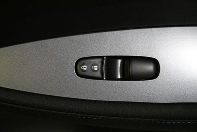 2024 Nissan Leaf S