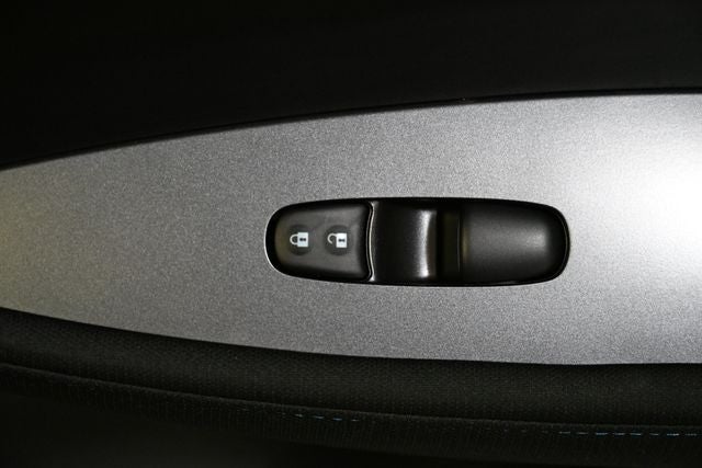 2024 Nissan Leaf S