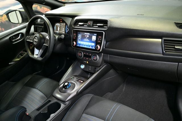 2024 Nissan Leaf S