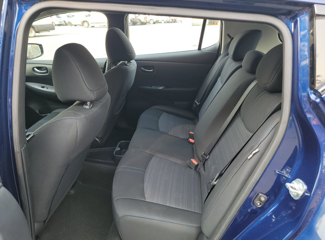 2025 Nissan Leaf S